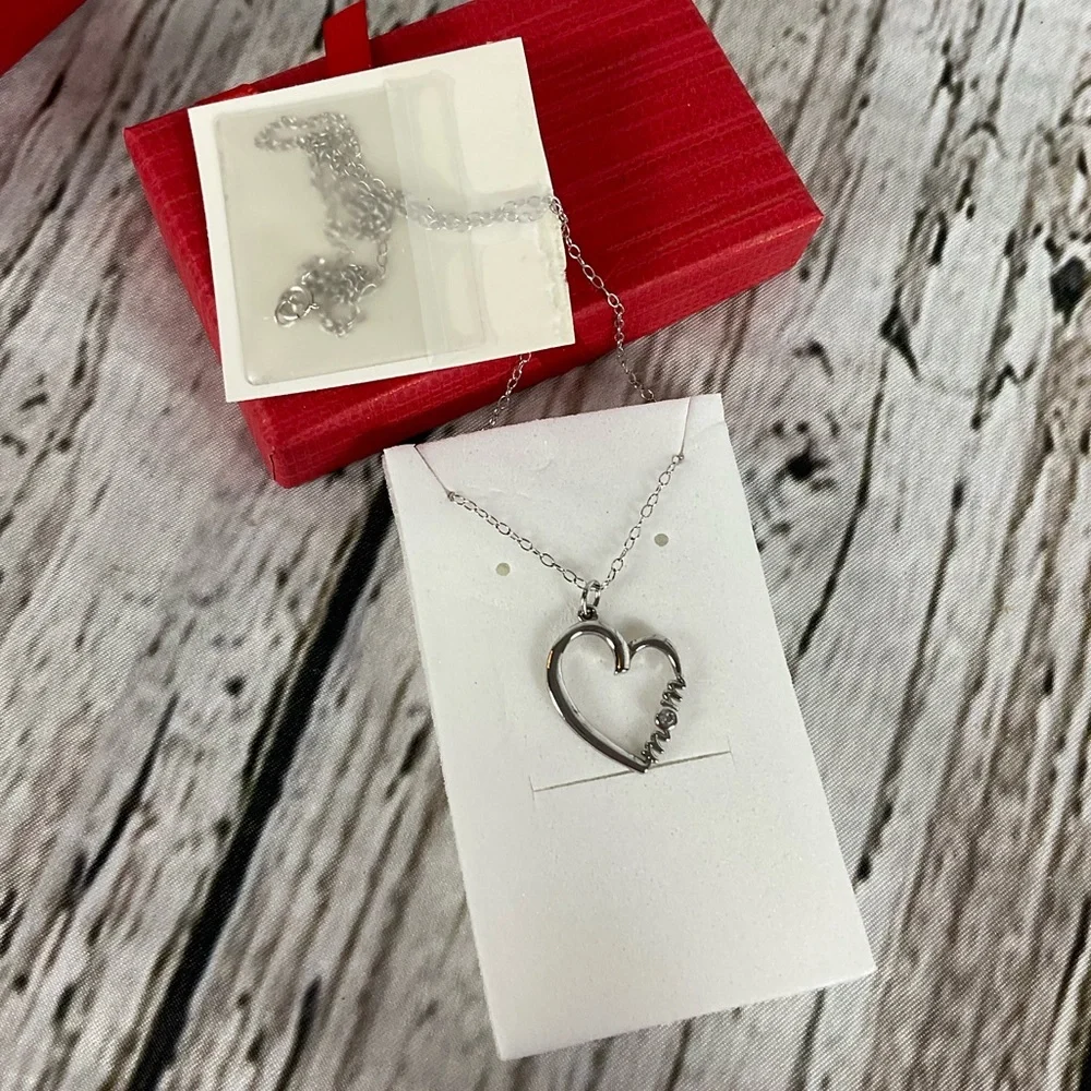 Sterling Silver MOM Heart Necklace .925 Stamped 18” Chain Clear CZ Middle Stone - Picture 4 of 4